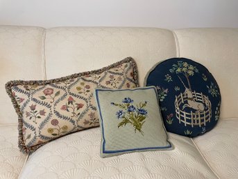 Needlepoint Pillows 3         (L)