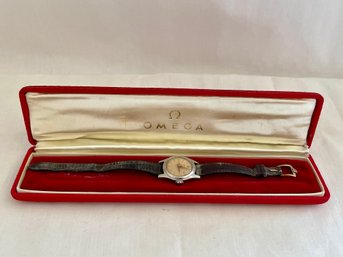 Omega Ladies Watch Vintage    (L)