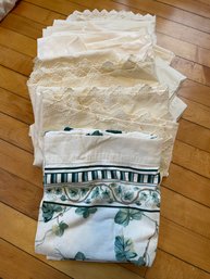 14 Pillowcases & Laundry Bag