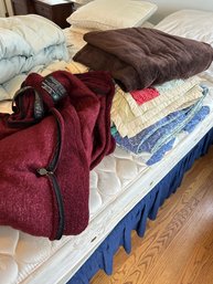 Quilts And Blankets