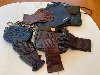 4 Bags, 4 Pr Leather Gloves      (LV)
