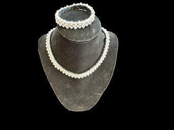 Anne Taylor Rhinestone Necklace And Bracelet Set Stretchable