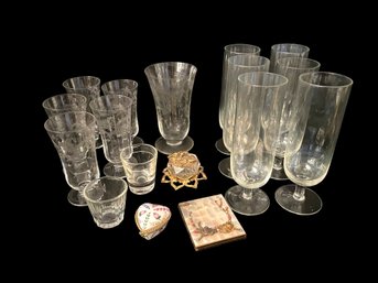 Glassware, MOP Compact & Trinkets