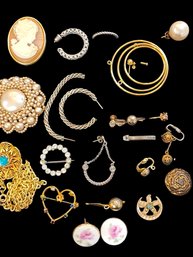 Assorted Loose Costume Jewelry