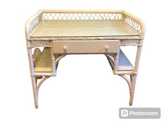 White Wicker Desk (D)