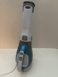 Black And Decker Hand Held Vacuum