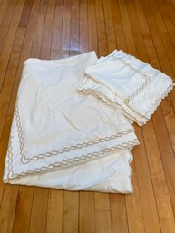 Schweitzer Linen Coverlet & Shams