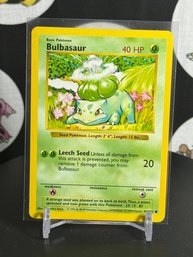 Pokemon Vintage 1999 Base Set Shadowless Bulbasaur