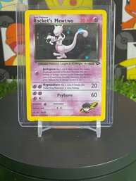 Pokemon Vintage 2000 Rocket's Mewtwo Holo