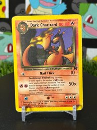 Pokemon Vintage Team Rocket 2000 Dark Charizard