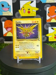 Vintage Pokemon 1999 Fossil Zapdos