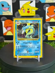 Vintage Pokemon 1999 BASE SET GYARADOS HOLO