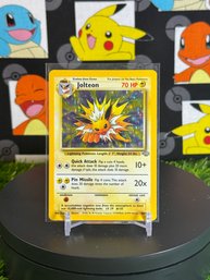 Vintage Pokemon 1999 JUNGLE JOLTEON HOLO