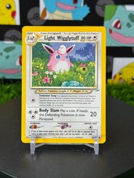 Pokemon Vintage Neo Destiny 2002 Light Wigglytuff
