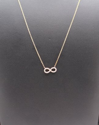 Infinity Necklace Yellow Gold