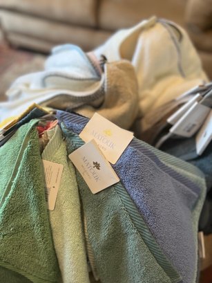 Matouk Bath Towel Samples - Cairo, Lotus, Milagro & Whip Stitch (Designer Price $800)