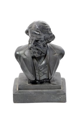 Henry Wadsworth Longfellow Statue