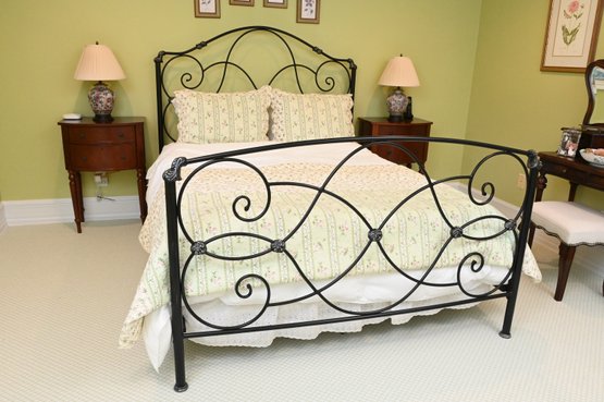 Decorative Metal Framed Headboard And Footboard With Rails