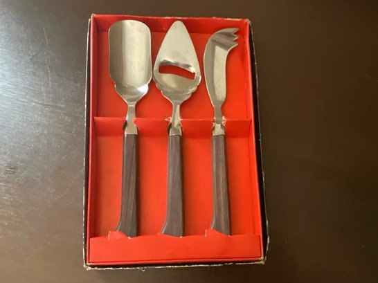 Vintage 3 Piece Cheese Serving Cutlery