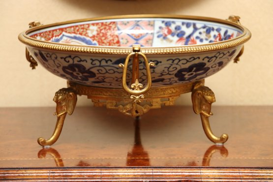 Antique 19th Century Japanese Imari Porcelain Centerpiece With Ormolu Mounts