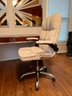 Super Comfortable And Adjustable Desk Chair