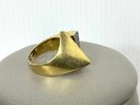 18K Gold Ring With Diamond Chips