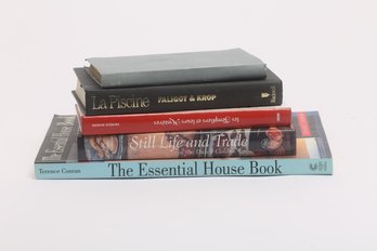 Coffee Table Bokis Including The Essential House Book