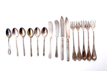 Wm. Rogers Vintage Flatware Assortment