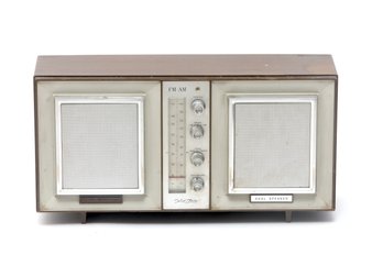 Vintage Panasonic Solid State Dual Speaker Am/fm Radio