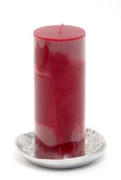 Merlot Wine Candle With Aluminum Pillar Plate