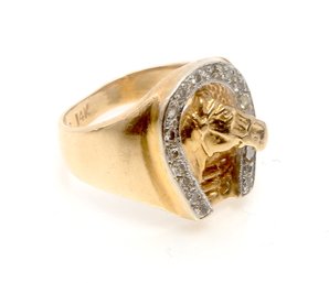 14k Gold Ring With Quartz Stones