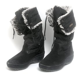 Pajar Womans Black Snow Boots