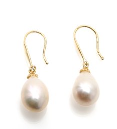 14k Gold Pearl Earrings