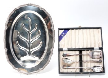 4 Pc Serving Tray And Utensils