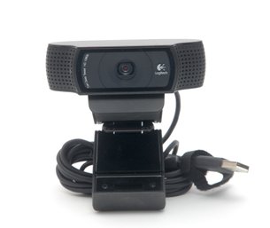 Logitech HD 1080P USB Webcam  Carl Zeiss Lens