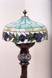 Metal Floor Lamp With Tiffany Style Shade