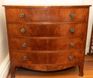 Early 19th Century Federal Bowfront Chest Of Drawers