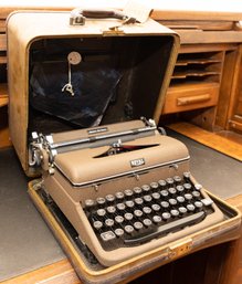 Vintage Royal Typewriter