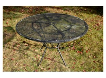 Black Wrought Iron Table