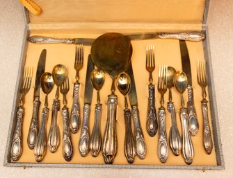 900 Silver Flatware Set