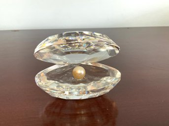 Swarovski Crystal Oyster Shell With Pearl With Box