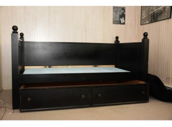 Twin Size  Wood Trundle Bed