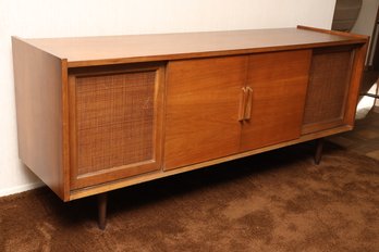 Mid Century Modern Walnut Stereo Cabinet / Credenza / Media Stand