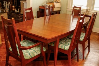 MCM Dining Room Table With Chairs