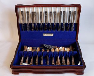 Community Silver Plate Flatware With Case
