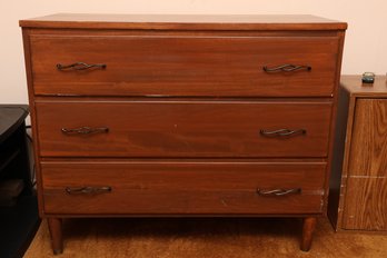 Solid Wood 3 Drawer Chest