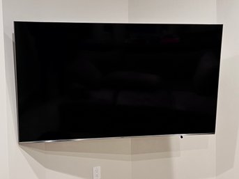 Samsung 75' 4K Smart QLED TV With Remote