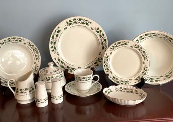 Holiday Holly Porcelain Ware Dish Set In Boxes Service
