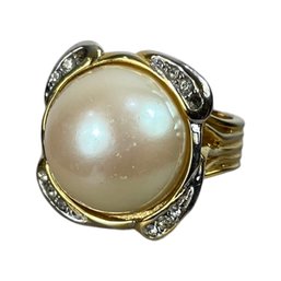 Large Faux Pearl Ring