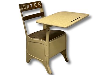 Hunter Student Desk